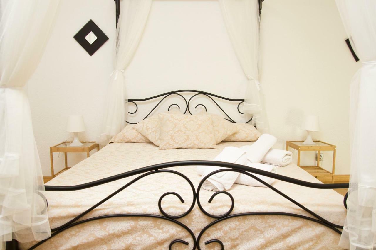 Apartamento Toletum Toledo Exterior photo